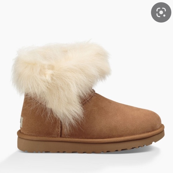 UGG Shoes - UGG Milla Boot